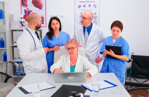 چشم‌انداز کلینیک مهرآرا